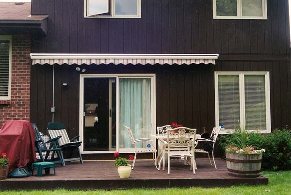 Backyard Deck with Retractable Awning