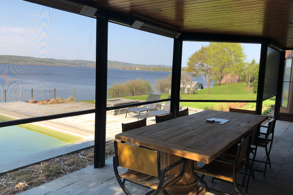 retractable screens with a view