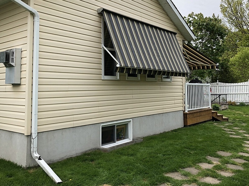 Motorized awning retracting