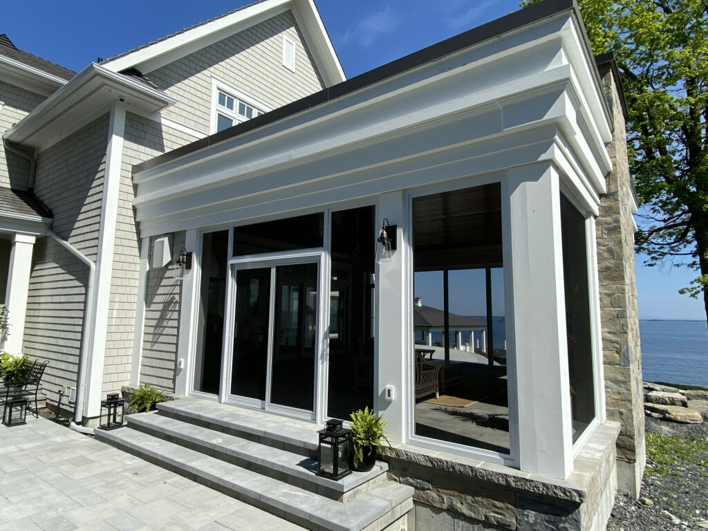 Screen roob web screened room