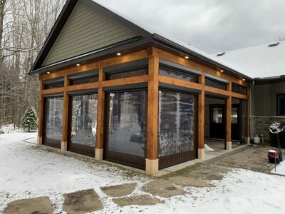 Vinyl Retractable Windows